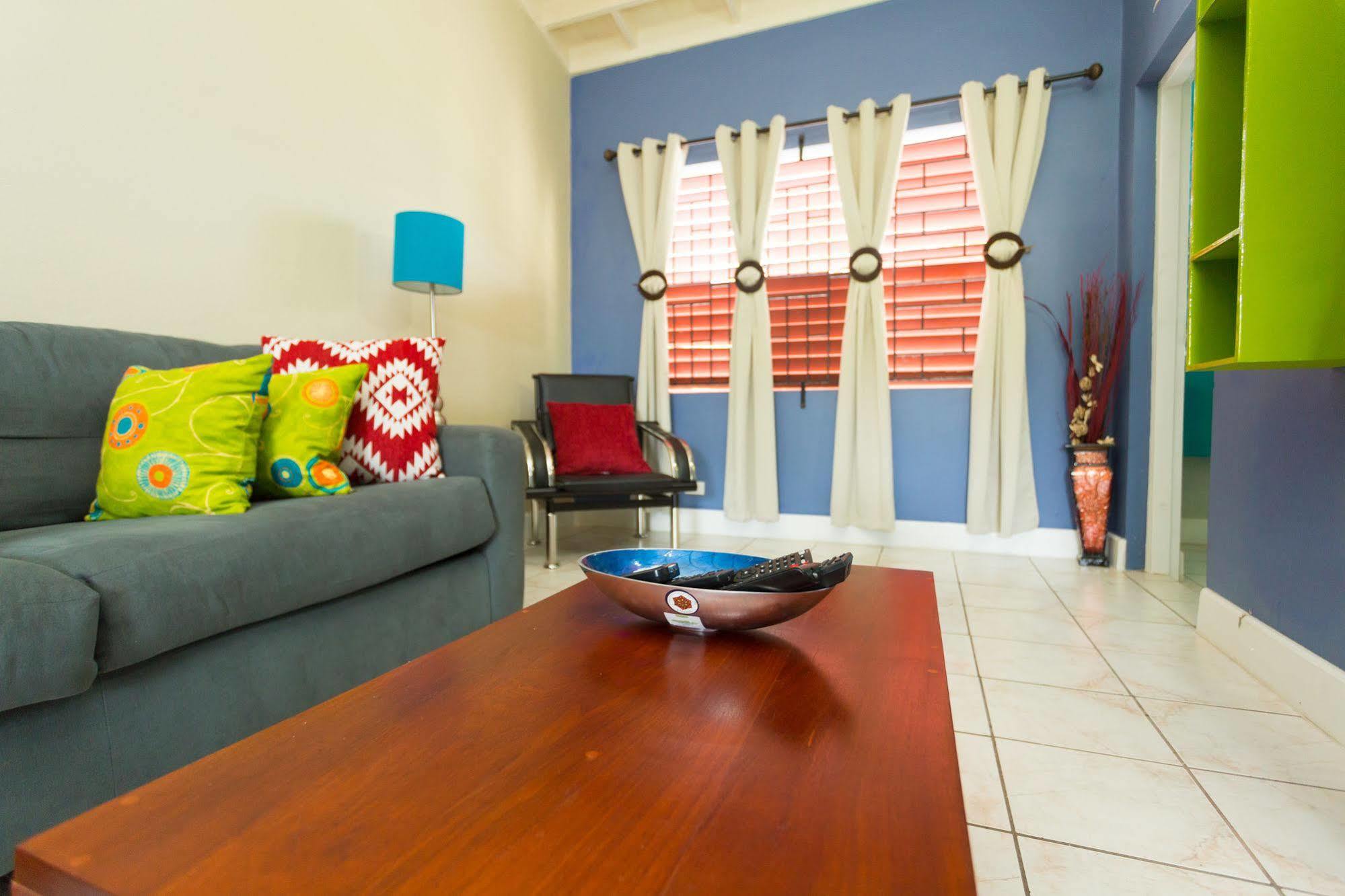 Casa Tamar Guest Apartment Kingston Luaran gambar