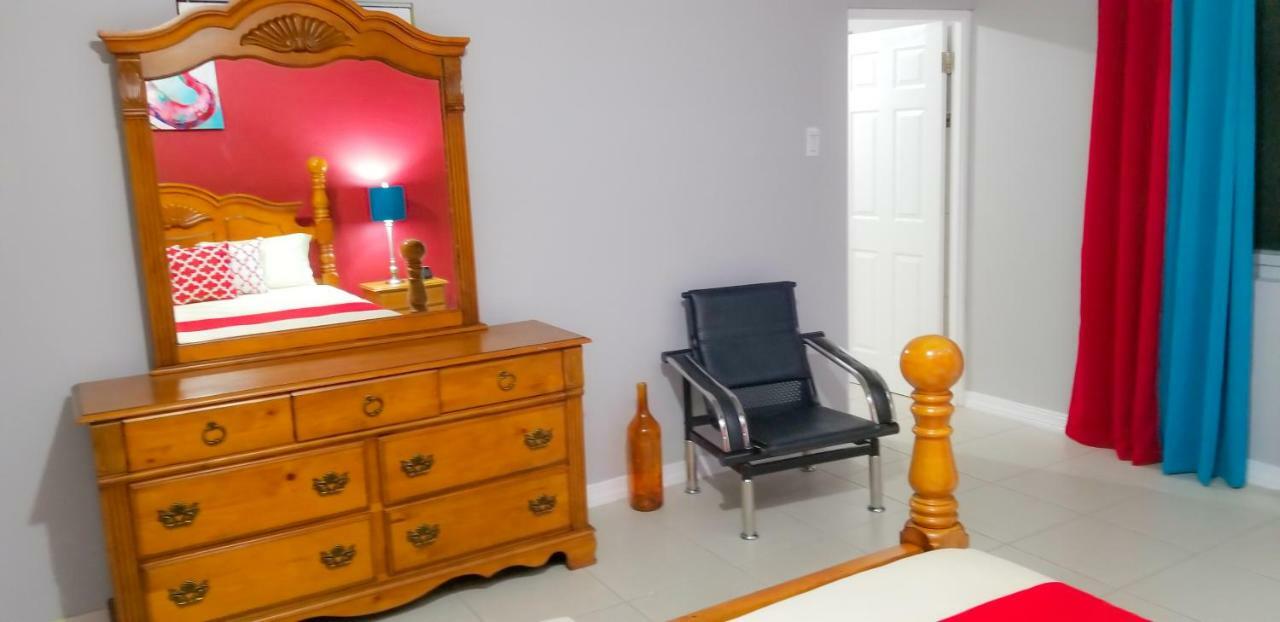 Casa Tamar Guest Apartment Kingston Luaran gambar